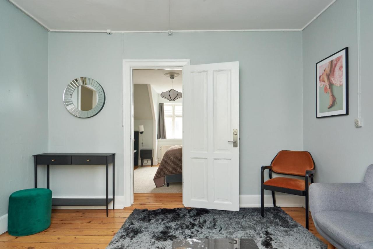 Stylish 5 Person Apartment In Vibrant Urban Area Копенгаген Экстерьер фото