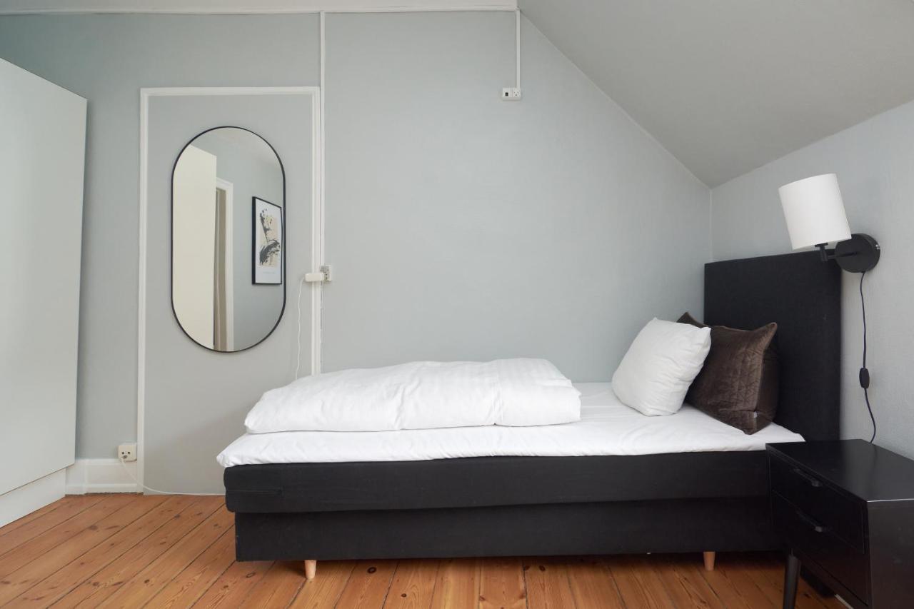 Stylish 5 Person Apartment In Vibrant Urban Area Копенгаген Экстерьер фото